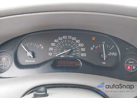 2004 Buick Century из США, поврежденный, VIN 2G4WS52J741209569